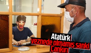 Atatürk’ü veznedar yaptılar