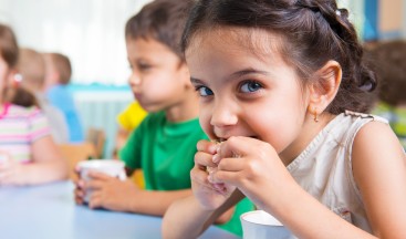 Az pişen ette böbrek yetmezliği riski; çocukları daha fazla etkiliyor