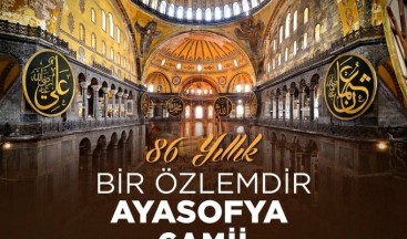 Ayasofya kapılarını açıyor: On binler akın etti!