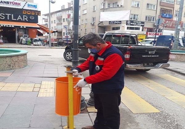 Belediye Temizlik Ekipleri Halk Sağlığı İçin 7/24 Sahada