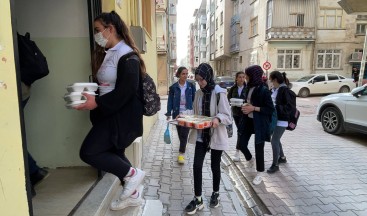 Okullarda Öğrenciler Tarafından ‘Sosyal Sorumluluk Kulübü’ Kurulacak