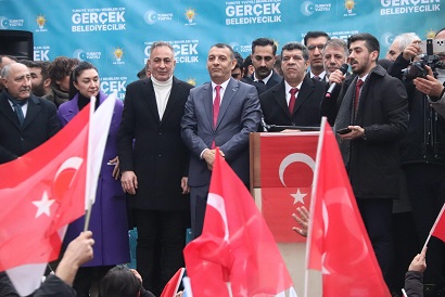 AK Parti Ağrı Belediye Başkan adayı Aydın’a görkemli karşılama