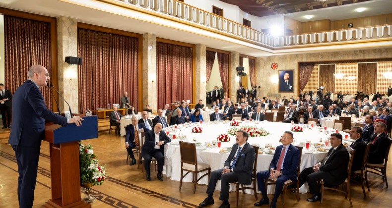 TBMM Başkanı Kurtulmuş, sivil toplum kuruluşlarının temsilcileriyle bir araya geldi