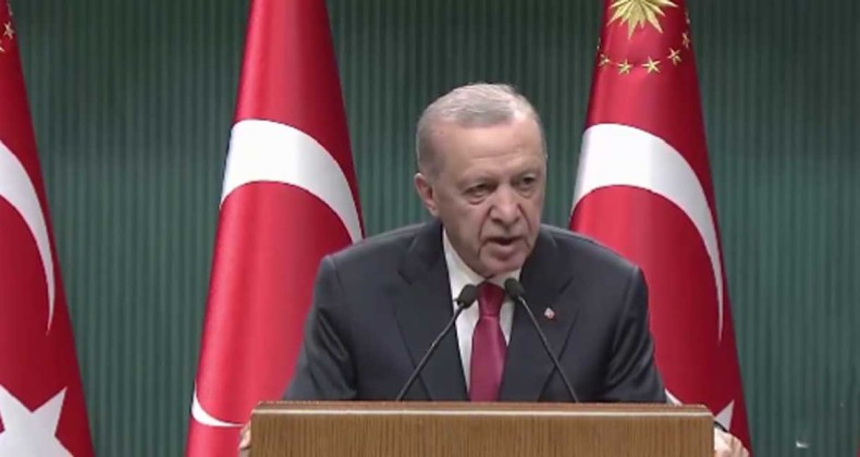 Cumhurbaşkanı Erdoğan’dan kılıçlı yemin açıklaması: “Tahkikat sürüyor, gereken yapılacak”