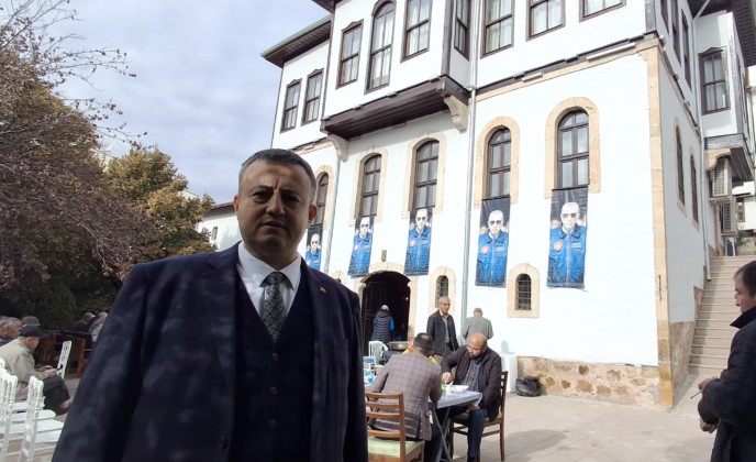 AK Parti Beypazarı İlçe Başkanı Halil Etili: Biz herkesi kucaklıyoruz