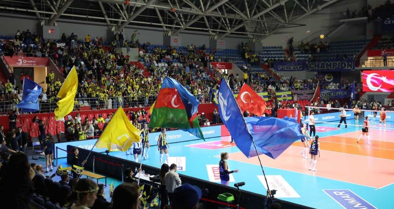 Fenerbahçe Medicana, Vodafone Sultanlar Ligi’nde dev derbiyi rahat kazandı