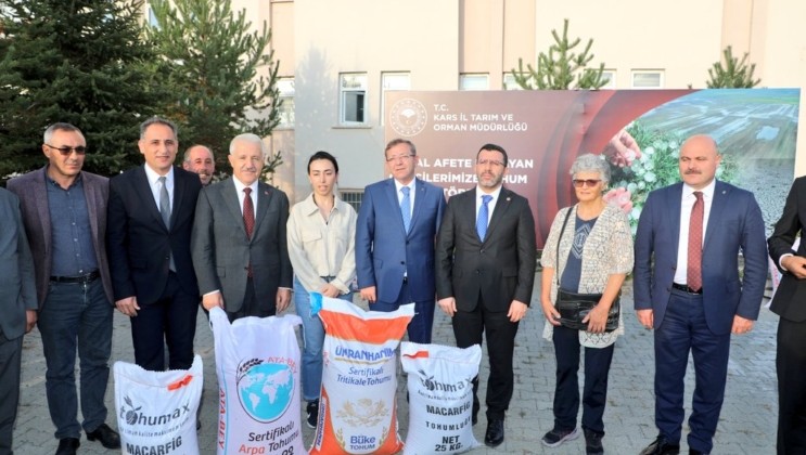 Kars’ta bin 711 çiftçiye 25 ton ekmeklik buğday tohumu dağıtıldı