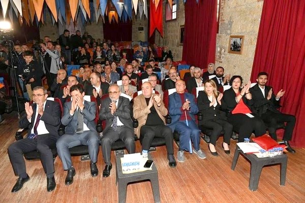 AK Parti’li Gider ; “CHP Aklını Başına Almazsa Bundan Beter Olur”