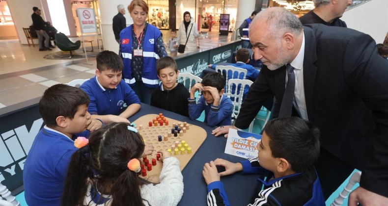 Canik Belediyesi’nden çocuklara ‘akıl oyunları’