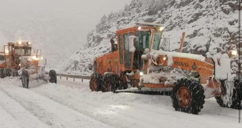 Antalya’da kar yağışı başladı – Birlik Haber Ajansı