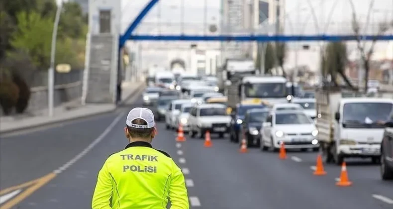 Trafikte sıkı denetim: 1 haftada 3,8 milyon araç kontrolden geçti – Birlik Haber Ajansı