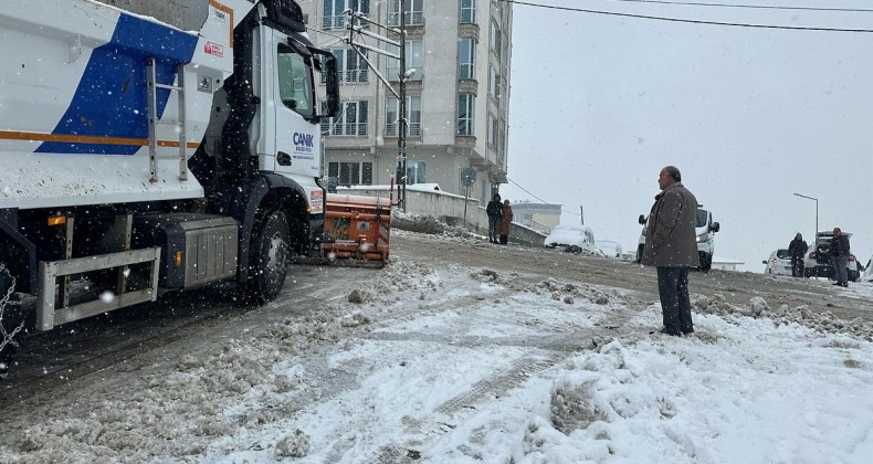 Canik’te karla mücadele aralıksız sürüyor – Birlik Haber Ajansı