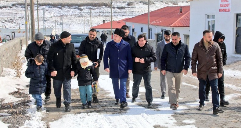 Kars Valisi Ziya Polat, Boğazköy’de vatandaşların sorunlarını dinledi – Birlik Haber Ajansı