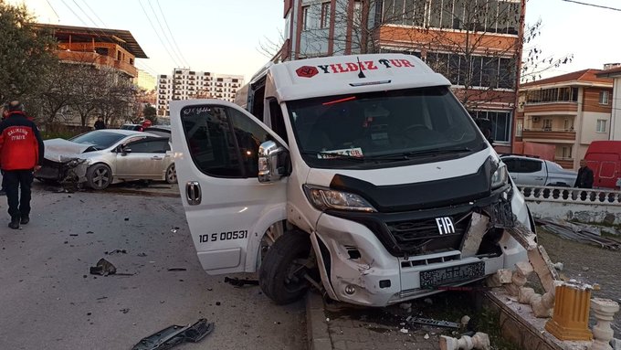 Balıkesir’de trafik kazası: 7 yaralı