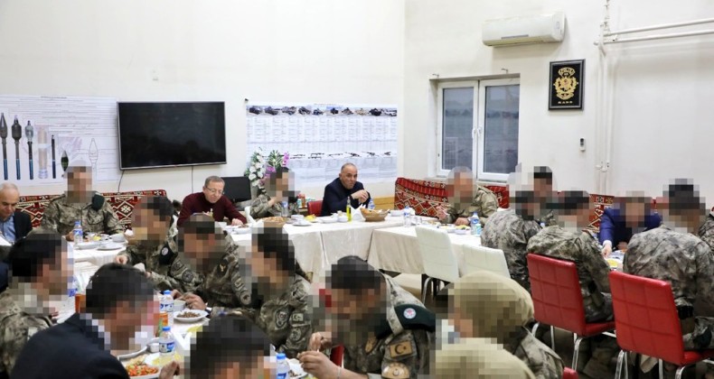 Vali Ziya Polat, özel harekat polisleriyle iftarda buluştu – Birlik Haber Ajansı