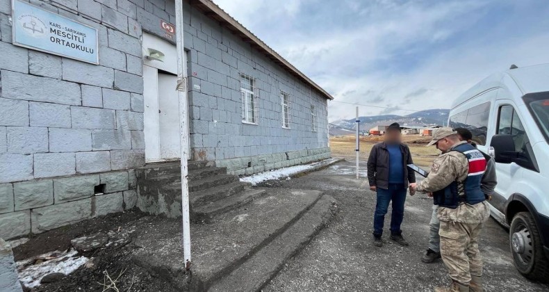 Kars’ta “Huzurlu Okul Önleri ve Huzurlu Sokaklar” uygulaması yapıldı – Birlik Haber Ajansı