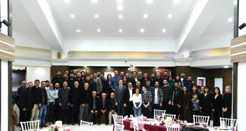 Vangölü Gazeteciler Cemiyeti’nin iftar programına yoğun ilgi – Birlik Haber Ajansı