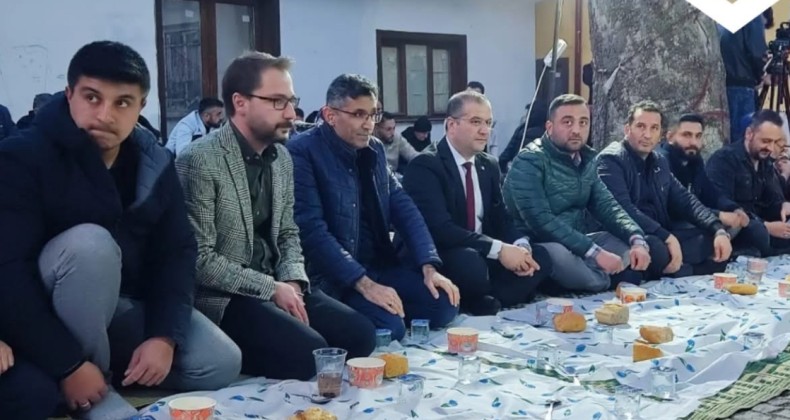 Buğday yaşı ve hoşaf ile iftarlarını açtılar – Birlik Haber Ajansı