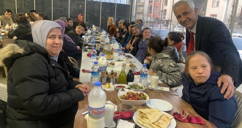 MHP KAÇEP’ten gönülleri ısıtan iftar – Birlik Haber Ajansı