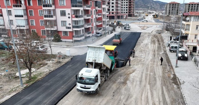 Isparta Deri OSB ile Vatan Mahallesi arasındaki yol asfaltlanıyor – Birlik Haber Ajansı