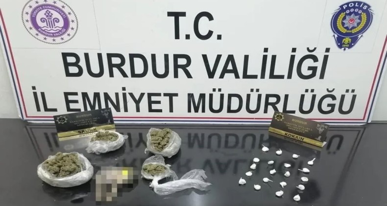 Burdur’da bağımlılık yapan madde ticaretine suçüstü – Birlik Haber Ajansı