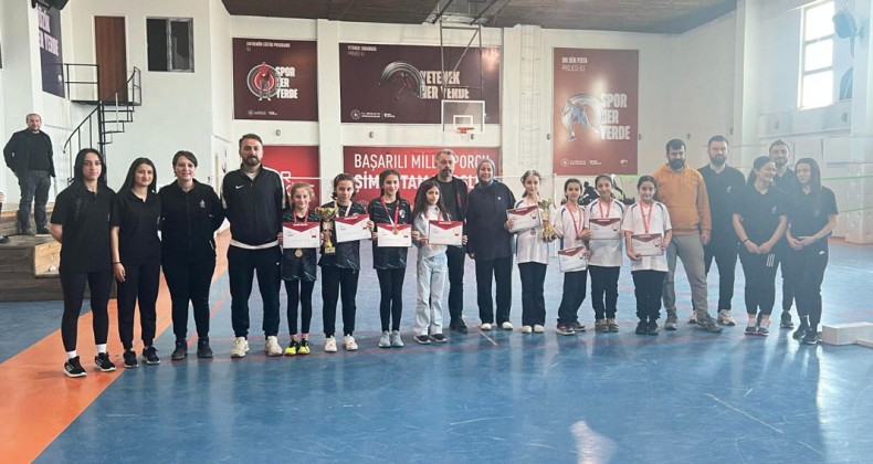 Batman’da Küçükler Badminton Şampiyonası tamamlandı – Birlik Haber Ajansı